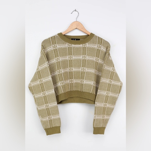 Green Plaid Two-Piece Sweater Set - Picture 6 of 9